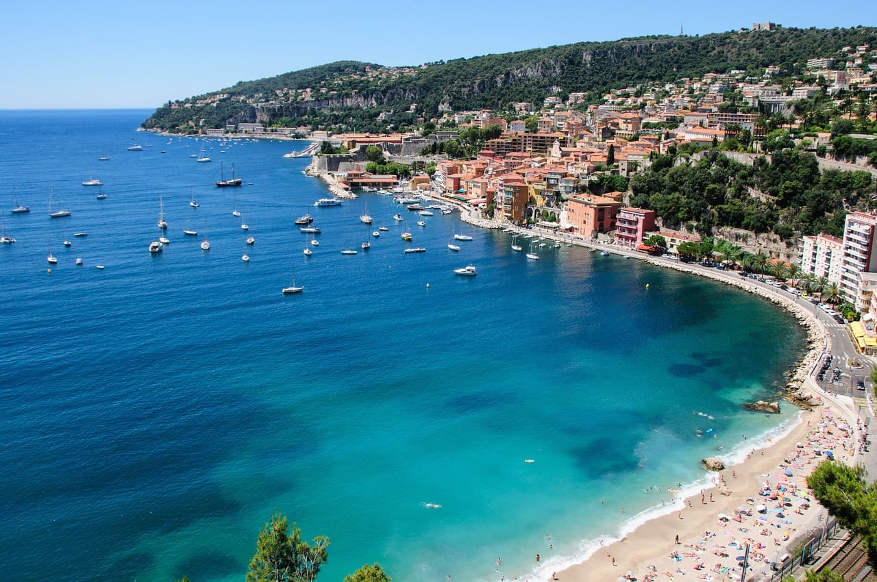 villefranche-sur-mer bay turquoise water and yatchs, south of france, cote dazur, cote d'azur, french riviera